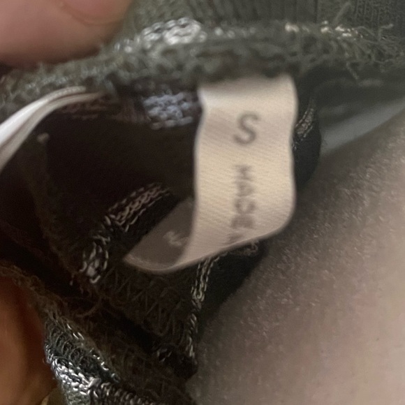 LOGO Lori Goldstein Striped Turtleneck w/ Uneven Bottom: Styling!! - Picture 7 of 8